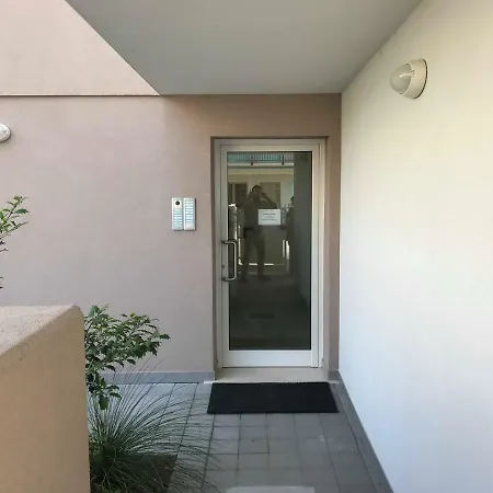 Appartamento Nuovissimo - 150 Metri Dal Mare - Piazza Marina *